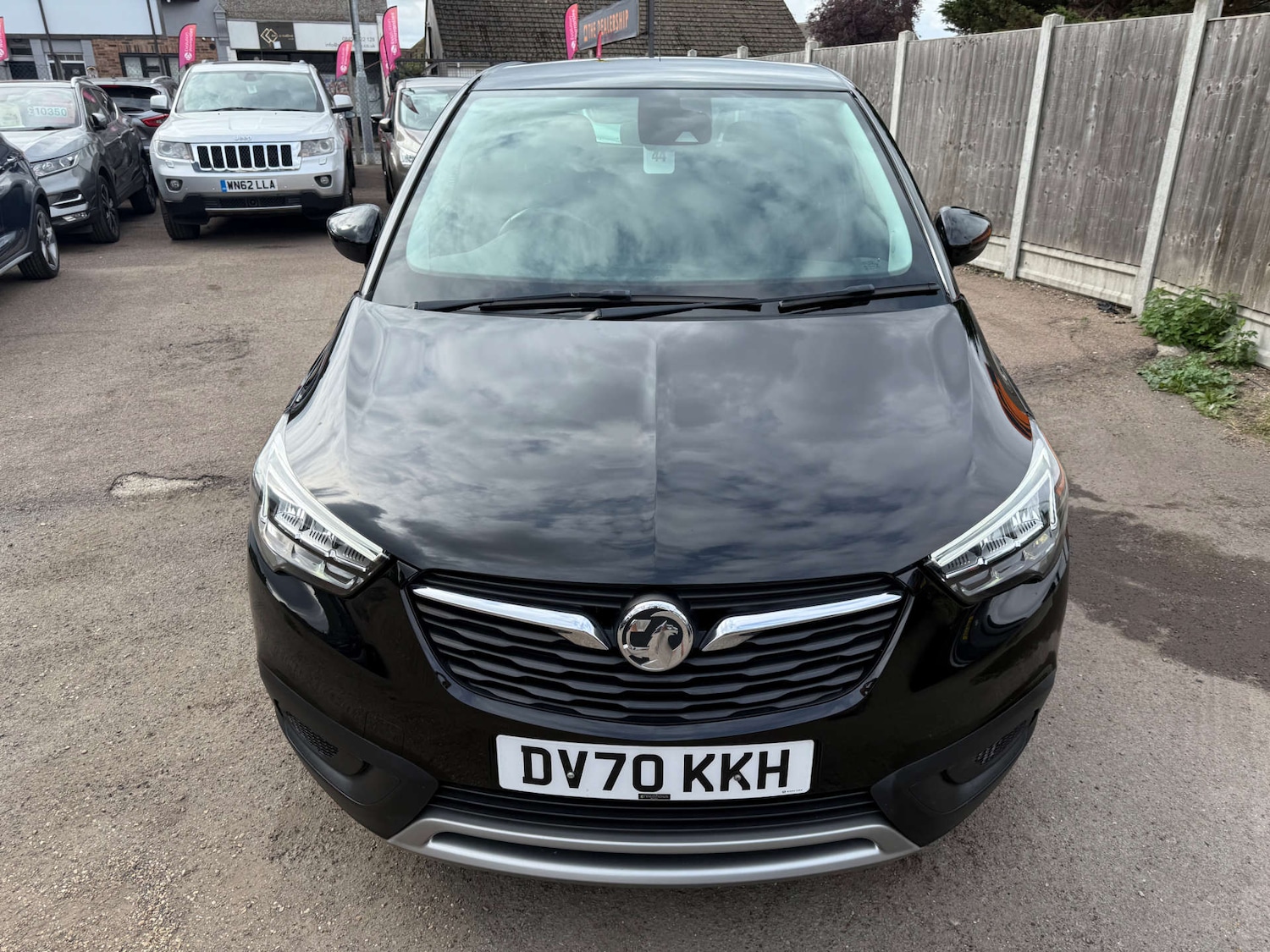 Used Vauxhall Crossland X 2020 for sale - 76097675: Photo 2