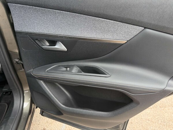 Used Peugeot 3008 2019 for sale - 76194663: Photo 21