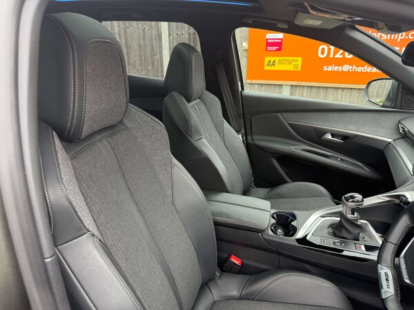 Used Peugeot 3008 2019 for sale - 76194663: Photo 30