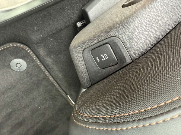 Used Peugeot 3008 2019 for sale - 76194663: Photo 32