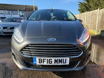 Used Ford Fiesta 2016 for sale - 77567786: Photo