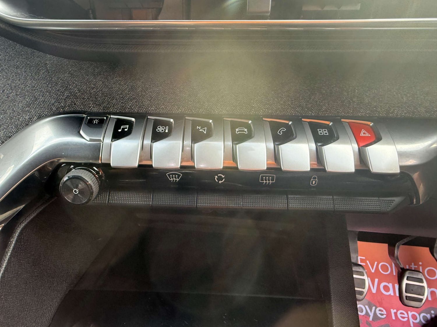 Used Peugeot 3008 2018 for sale - 75923210: Photo 48