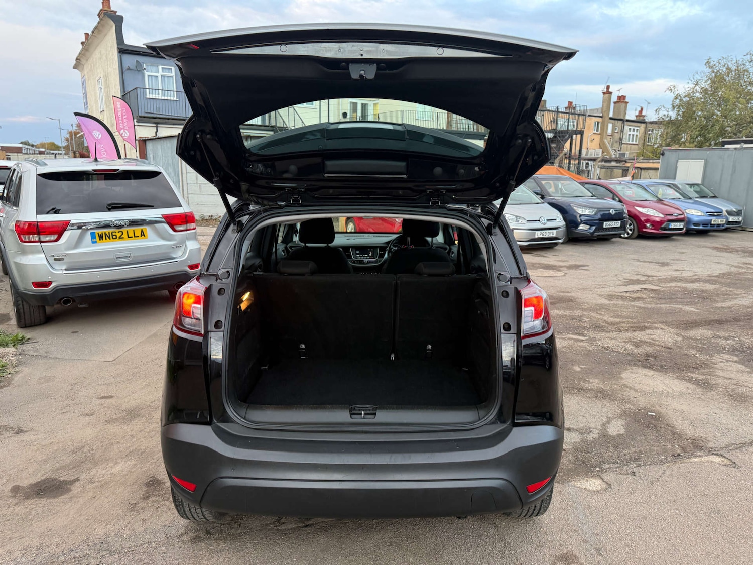 Used Vauxhall Crossland X 2017 for sale - 76481444: Photo 17