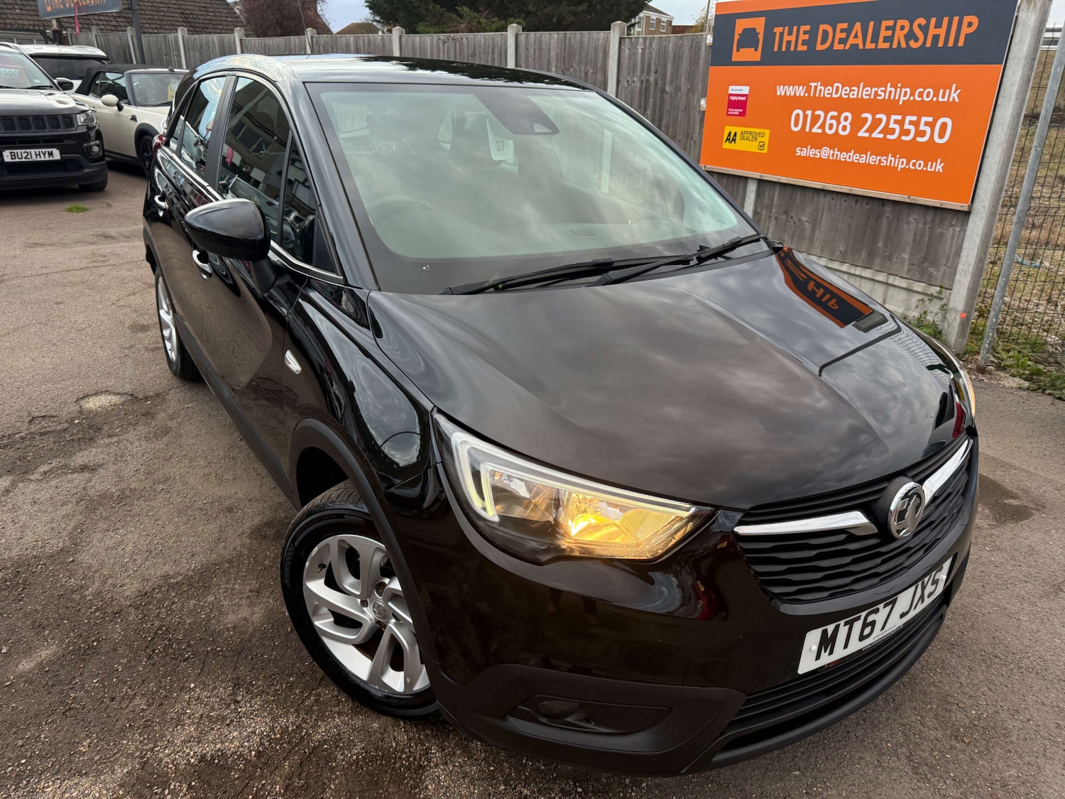 Used Vauxhall Crossland X 2017 for sale - 76481444: Photo 2