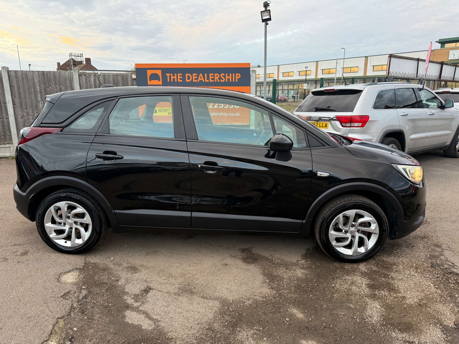Used Vauxhall Crossland X 2017 for sale - 76481444: Photo 8