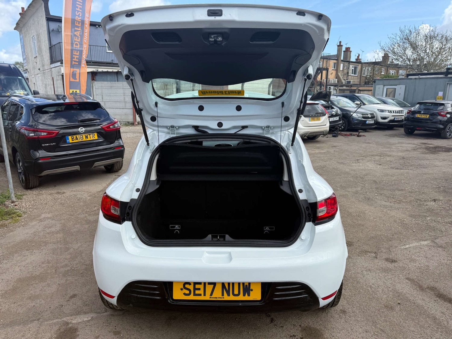 Used Renault Clio 2017 for sale - 78219423: Photo 13