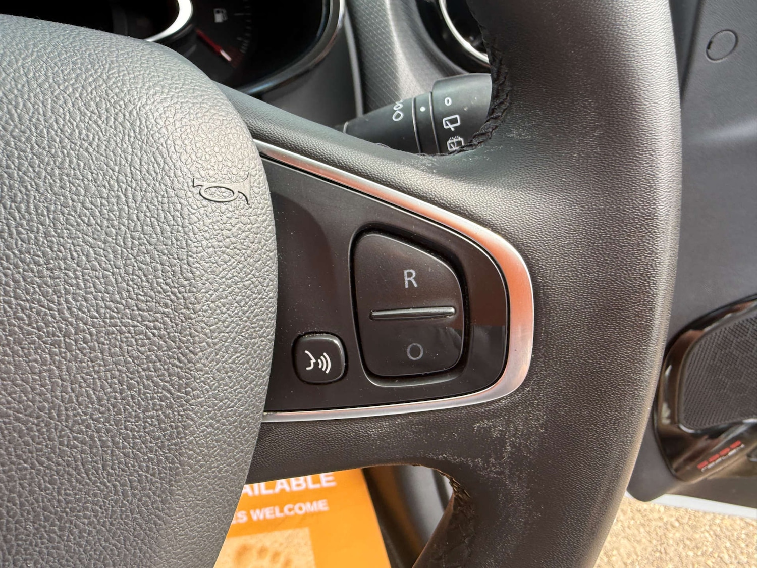 Used Renault Clio 2017 for sale - 78219423: Photo 28