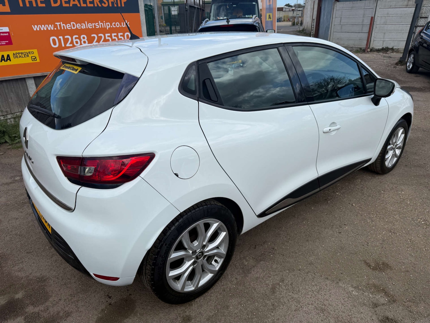 Used Renault Clio 2017 for sale - 78219423: Photo 7