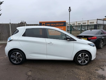 Used Renault Zoe 2018 for sale - 77475130: Photo