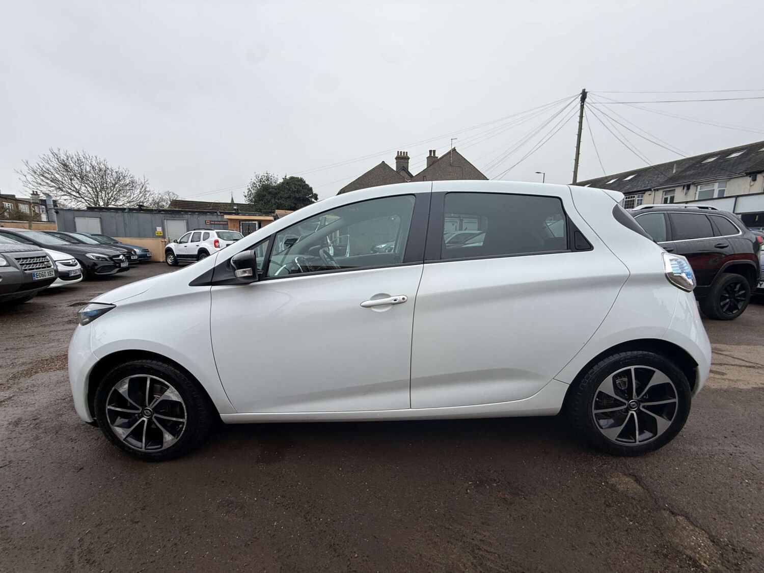 Used Renault Zoe 2018 for sale - 77475130: Photo 9