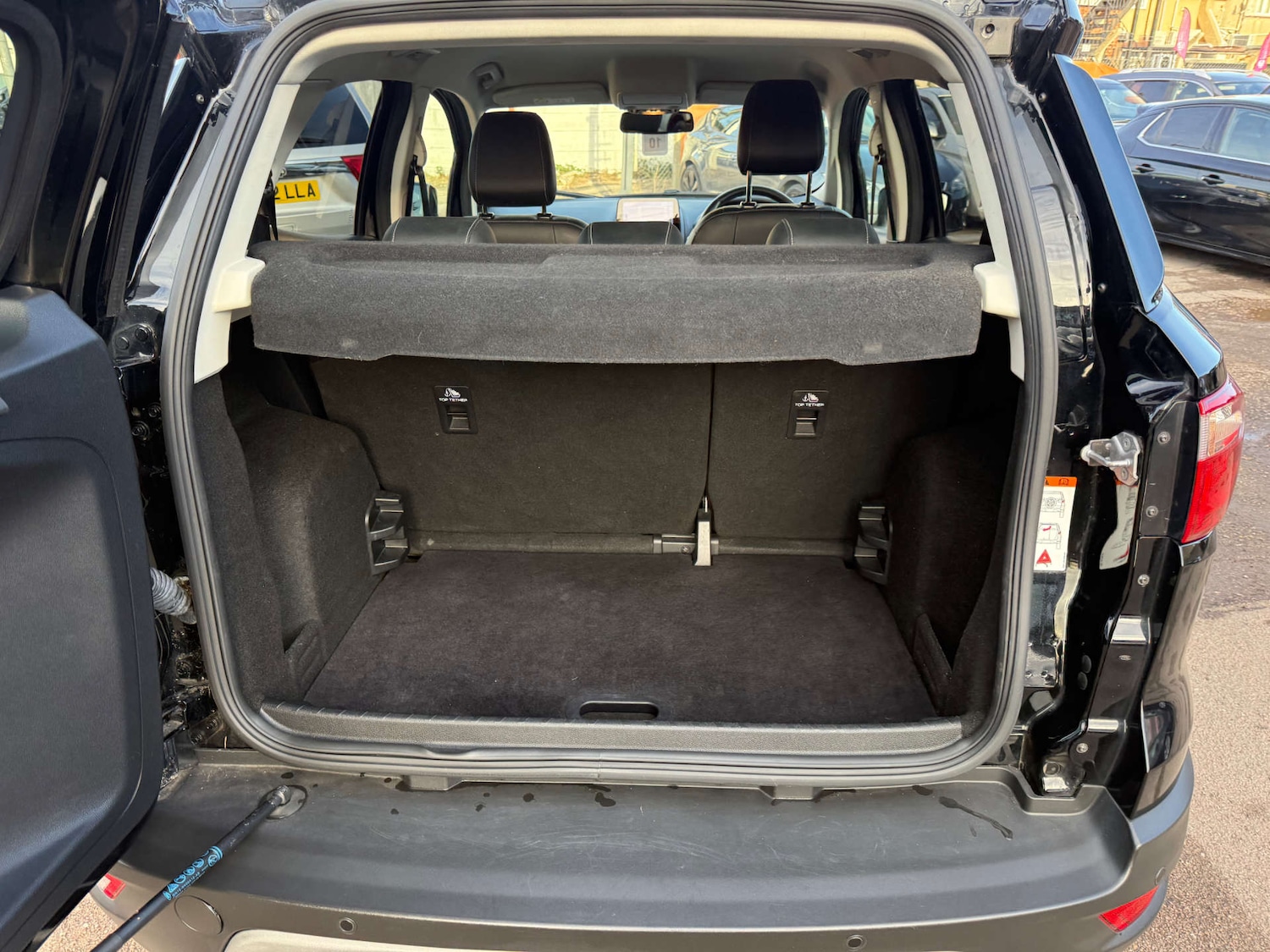 Used Ford Ecosport 2018 for sale - 76558390: Photo 16