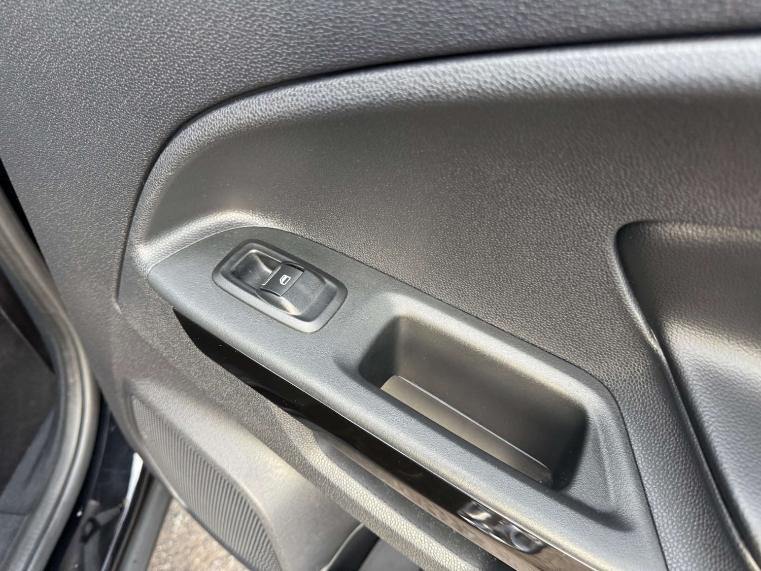 Used Ford Ecosport 2018 for sale - 76558390: Photo 19