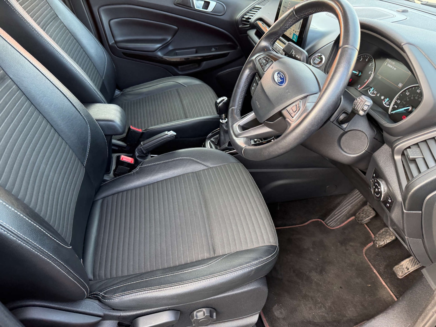 Used Ford Ecosport 2018 for sale - 76558390: Photo 29