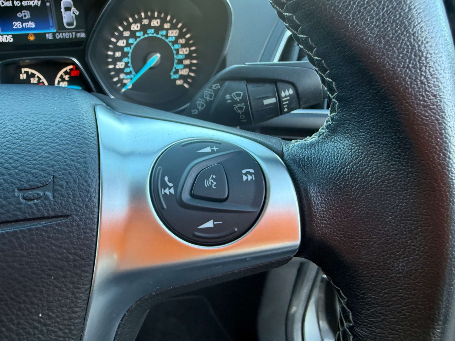 Used Ford Kuga 2016 for sale - 76757915: Photo 40