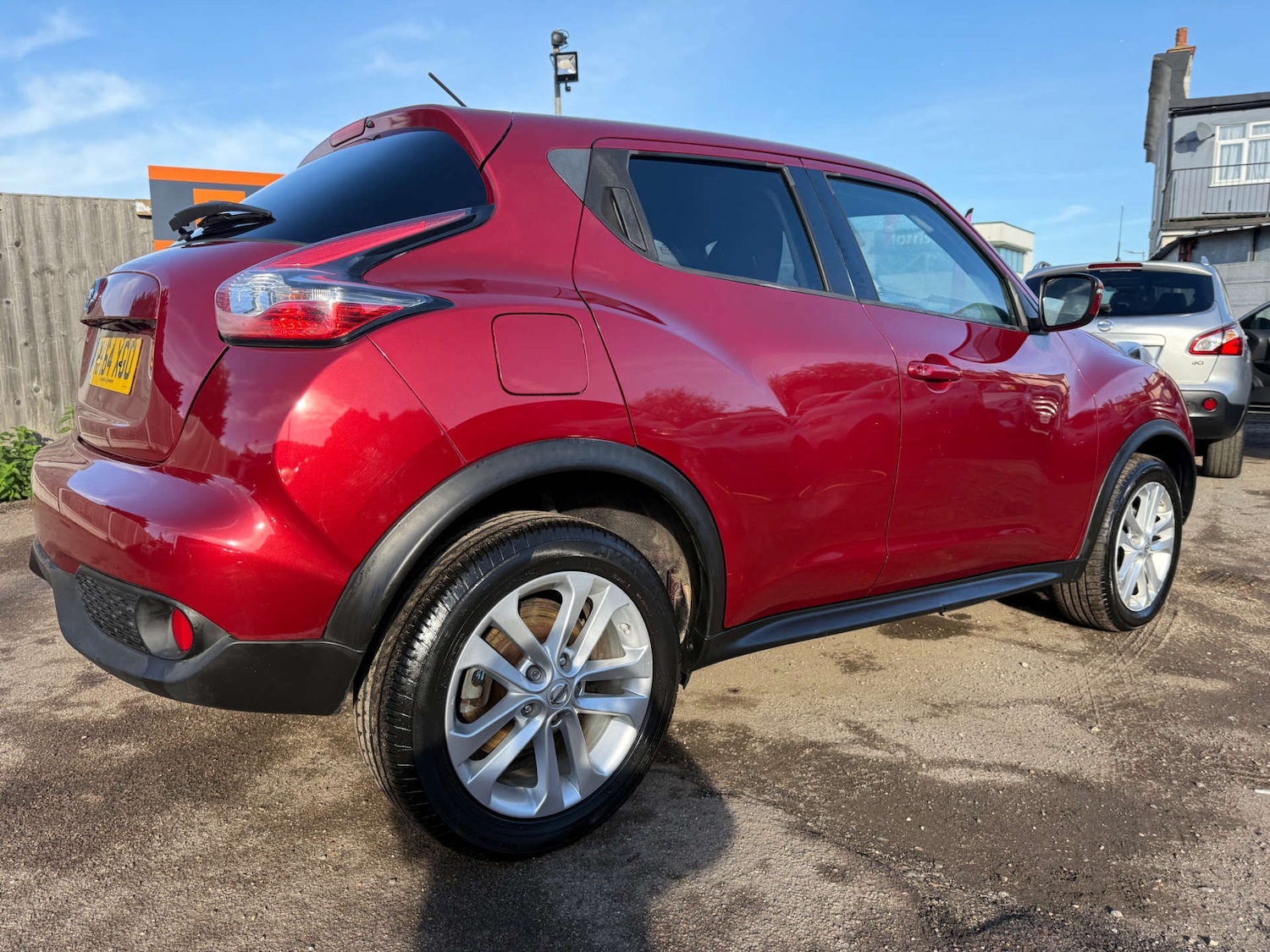 Used Nissan Juke 2014 for sale - 76531573: Photo 6