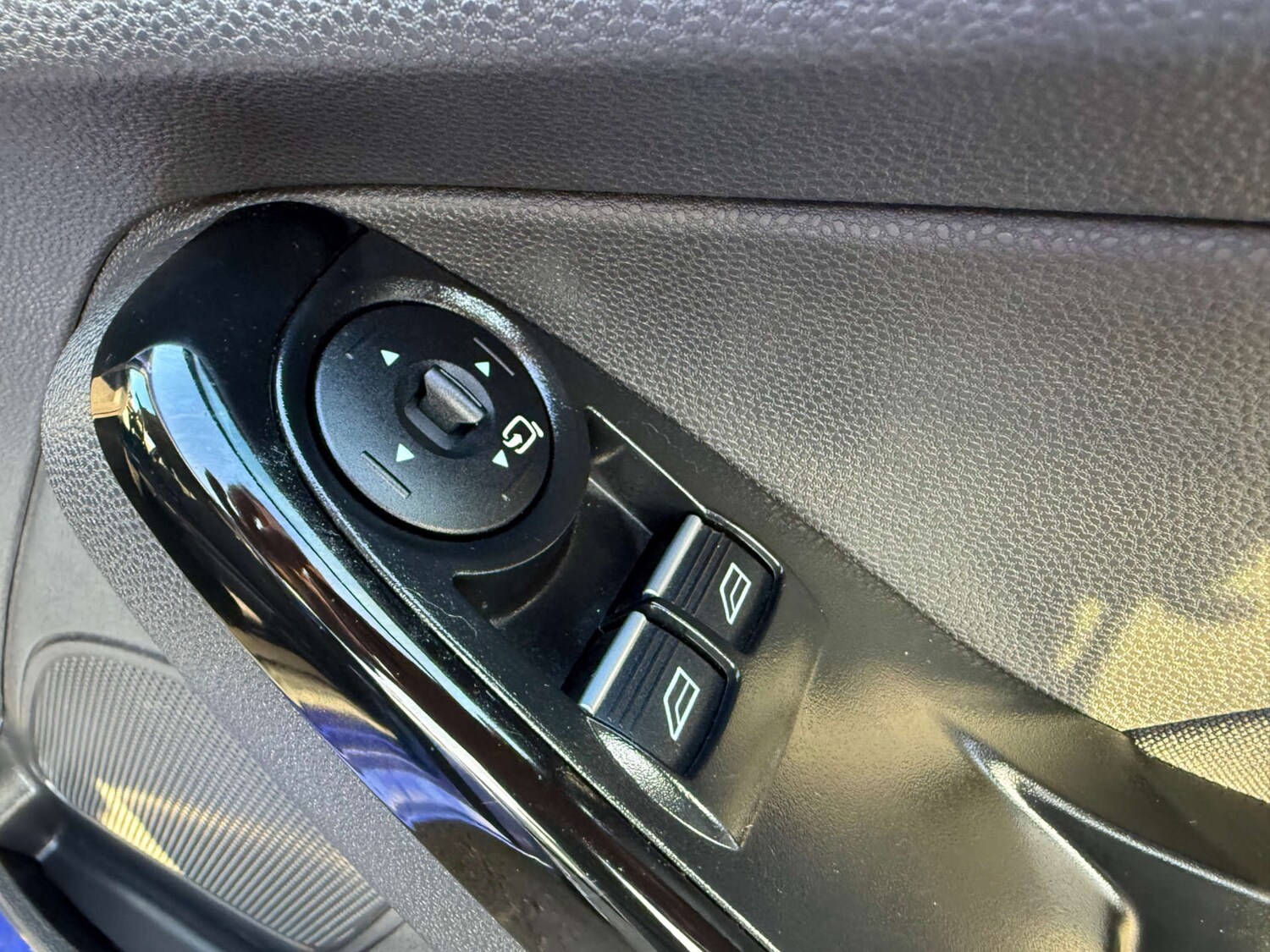 Used Ford Fiesta 2015 for sale - 76830151: Photo 20