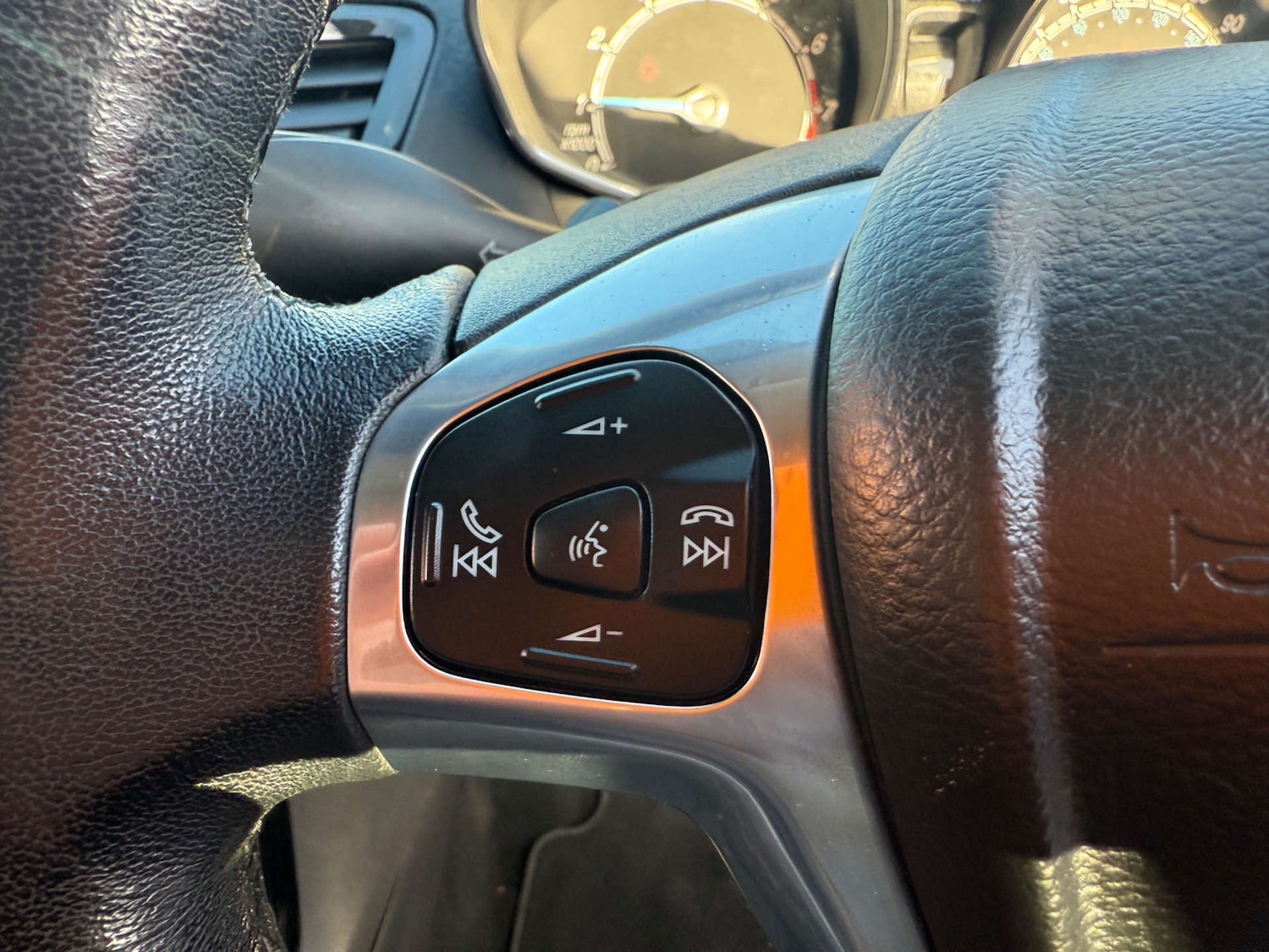 Used Ford Fiesta 2015 for sale - 76830151: Photo 29