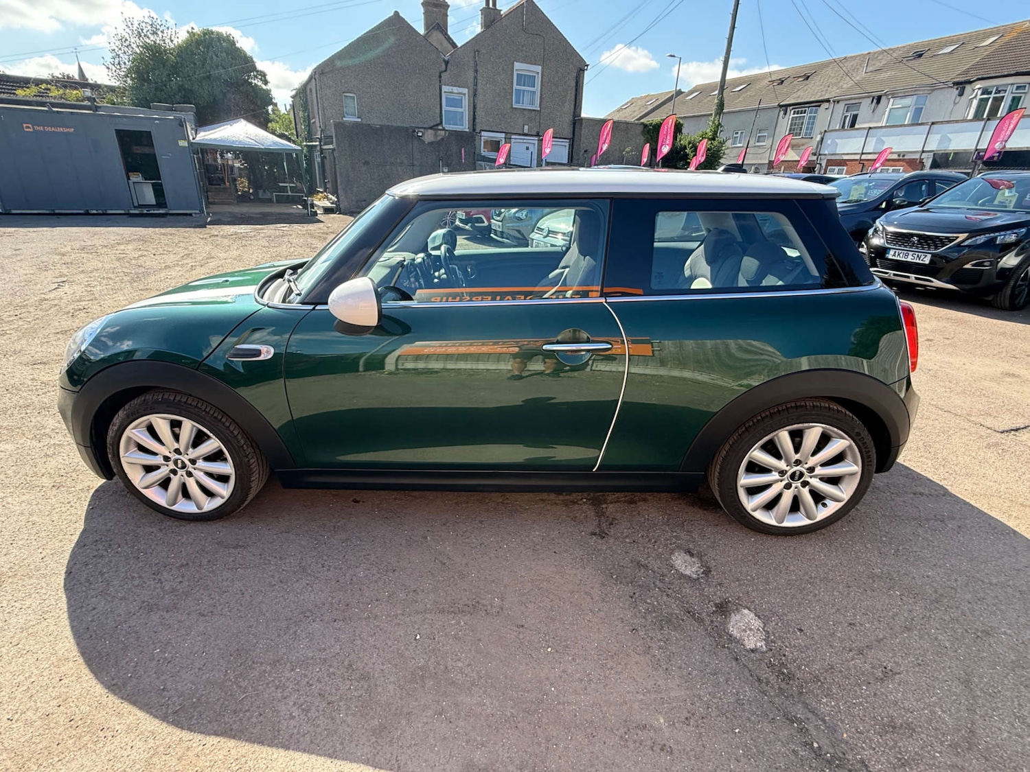 Used MINI Hatch 2015 for sale - 76354246: Photo 10