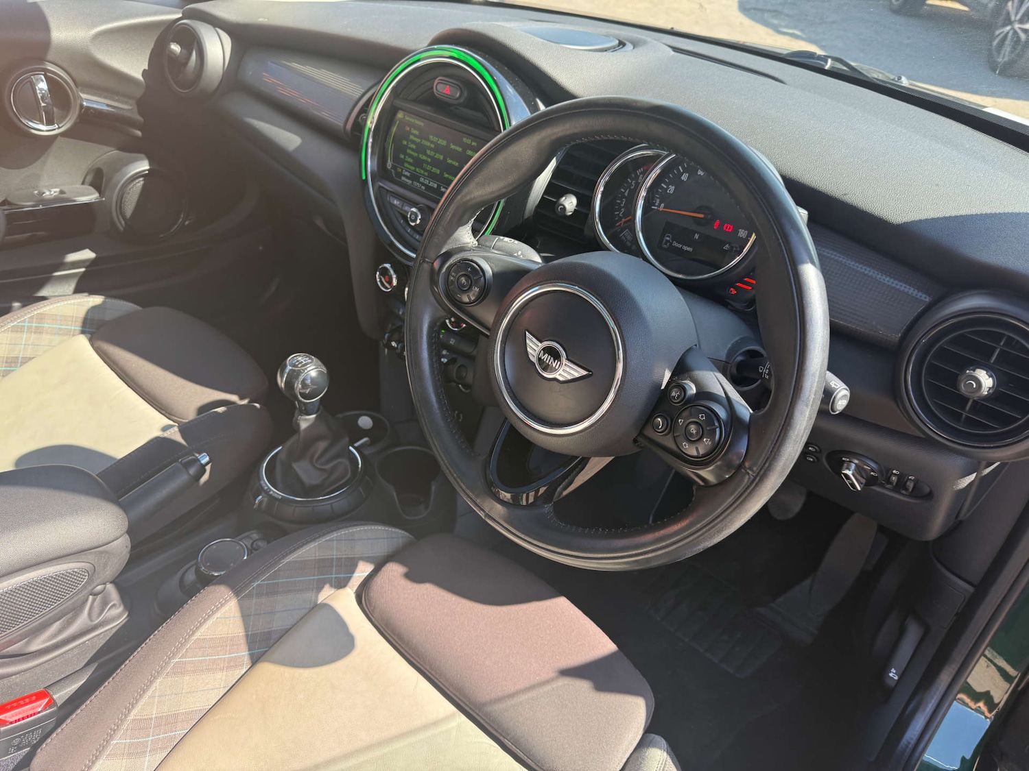 Used MINI Hatch 2015 for sale - 76354246: Photo 20