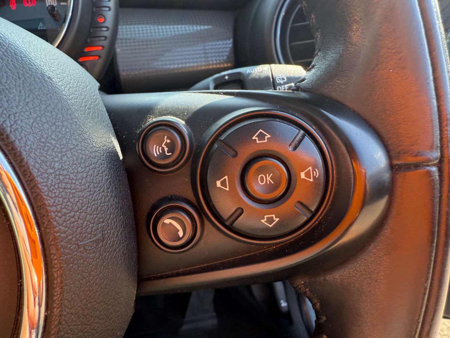 Used MINI Hatch 2015 for sale - 76354246: Photo 32
