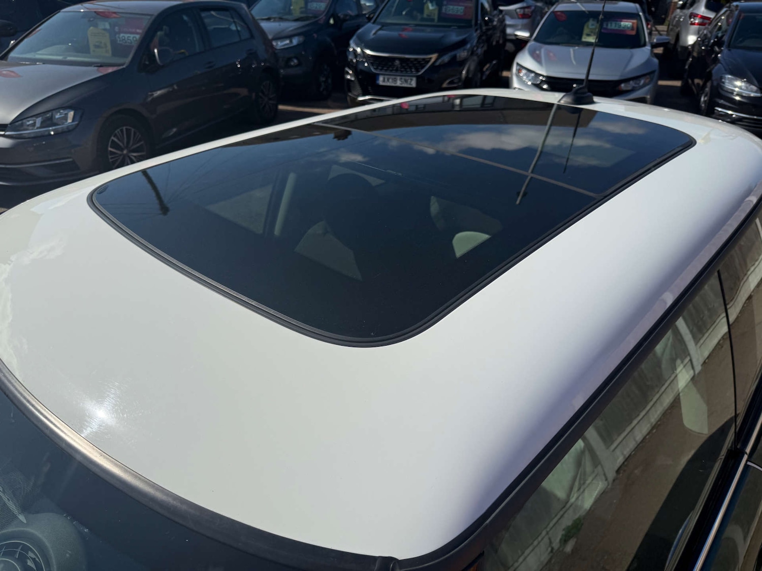 Used MINI Hatch 2015 for sale - 76354246: Photo 48