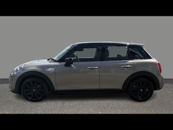 Used MINI Hatch 2019 for sale - 78683121: Photo