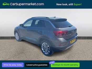 Used Volkswagen T-Roc 2024 for sale - 78168502: Photo