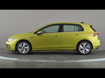 Used Volkswagen Golf 2021 for sale - 79307160: Photo