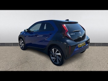 Used Toyota Aygo X 2023 for sale - 78909209: Photo