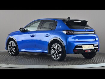 Used Peugeot 208 2023 for sale - 79410202: Photo