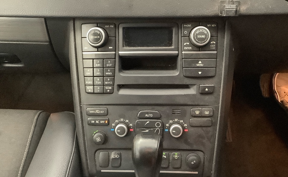 Used Volvo XC90 2010 for sale - 76429541: Photo 6