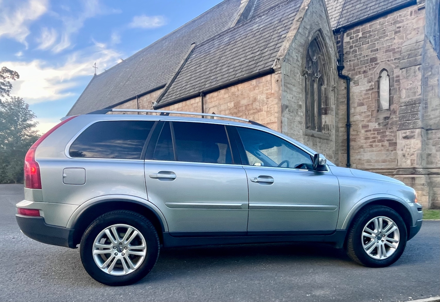 Used Volvo XC90 2010 for sale - 75937888: Photo 43