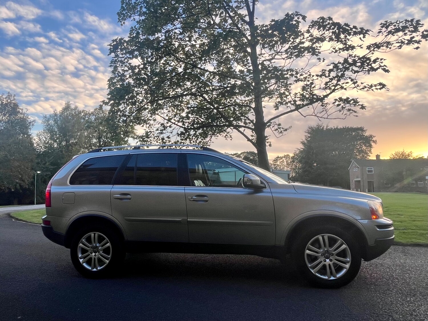 Used Volvo XC90 2010 for sale - 75937888: Photo 45