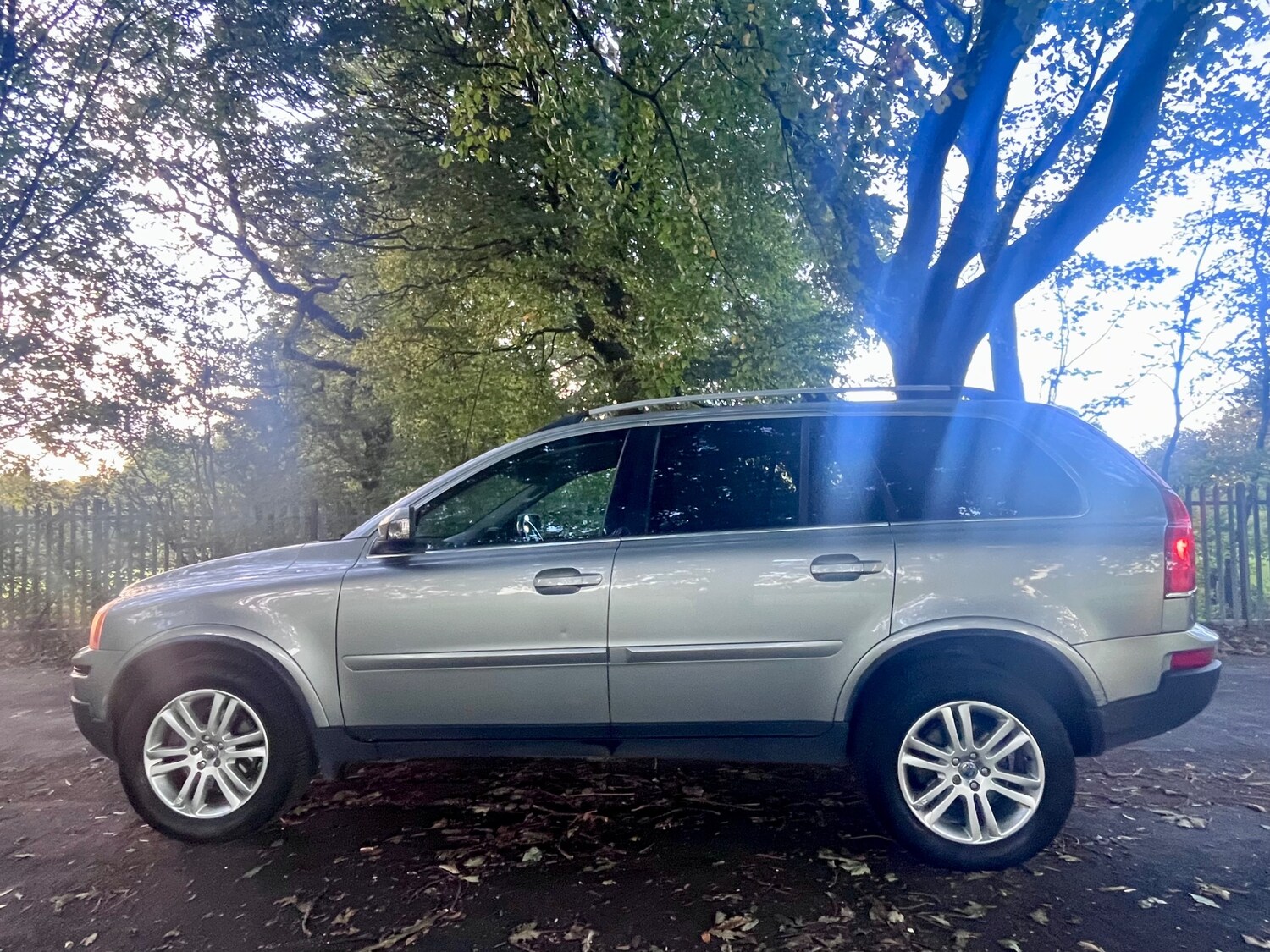 Used Volvo XC90 2010 for sale - 75937888: Photo 56