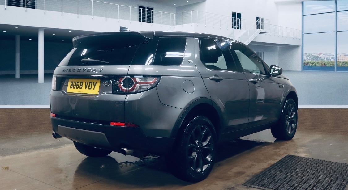 Used Land Rover Discovery Sport 2018 for sale - 77092812: Photo 4