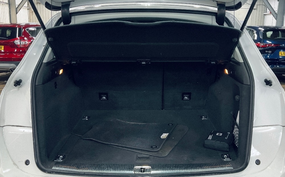 Used Audi Q5 2016 for sale - 76954557: Photo 9