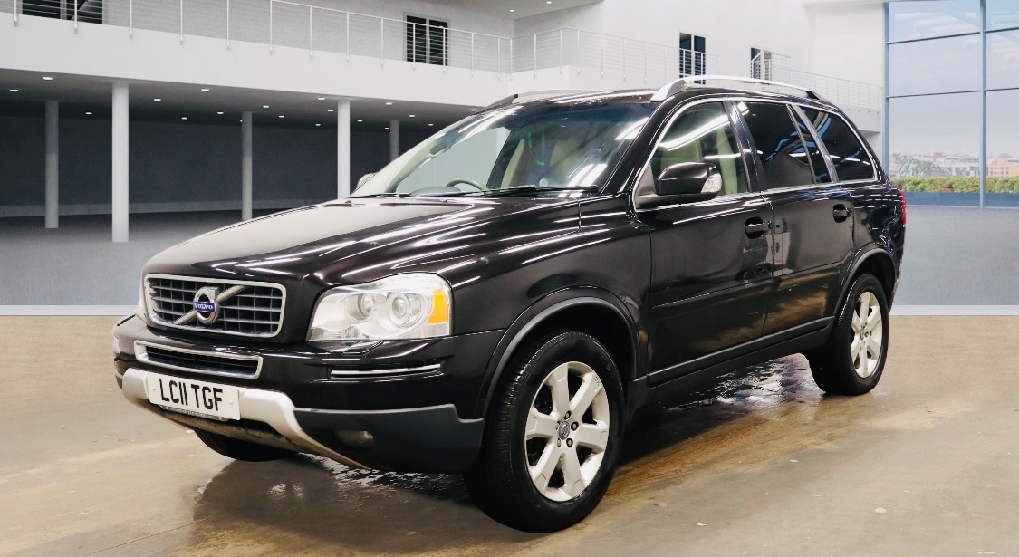 Used Volvo XC90 2011 for sale - 77408896: Photo 2