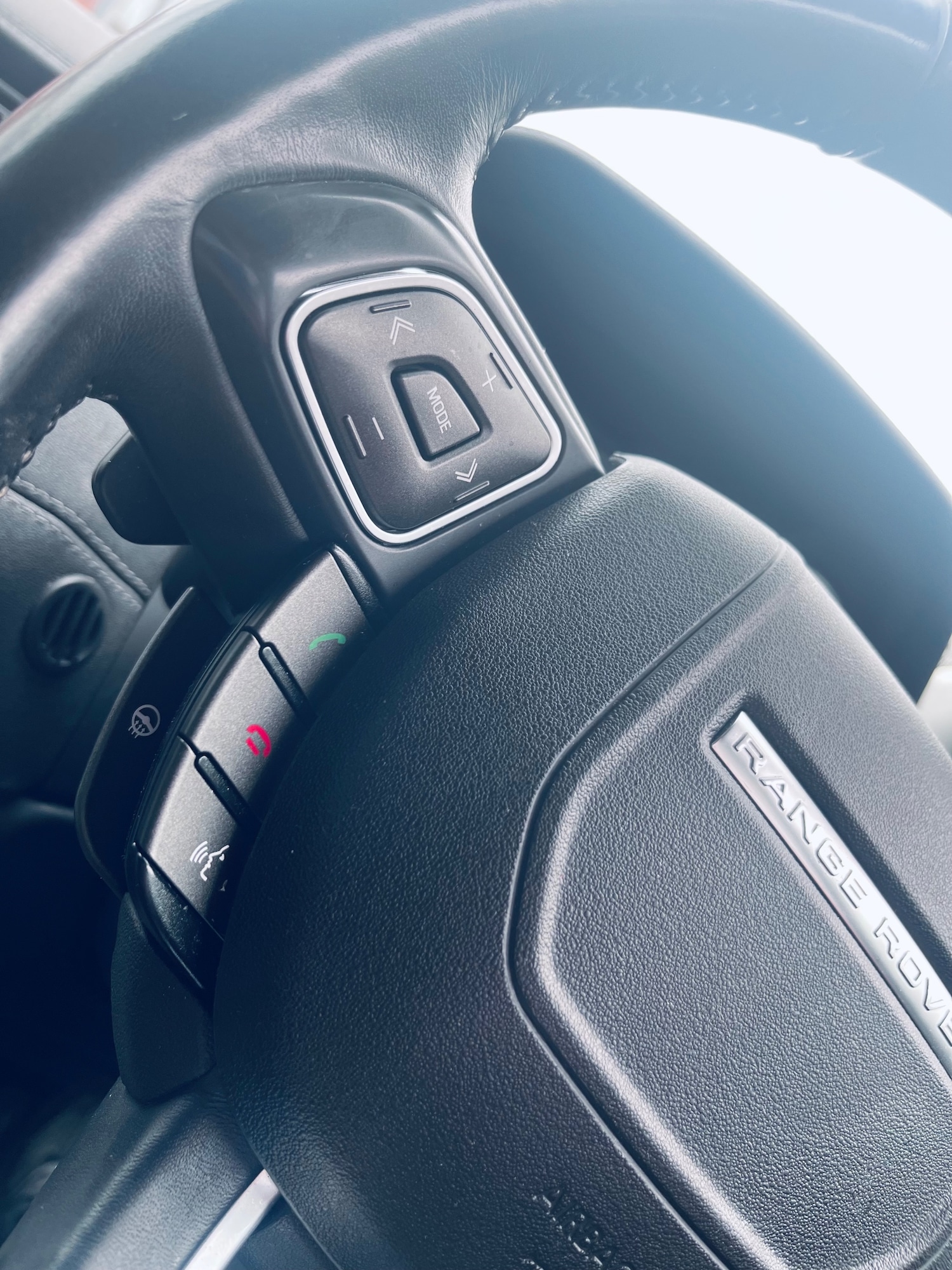 Used Land Rover Range Rover Evoque 2015 for sale - 77180030: Photo 23