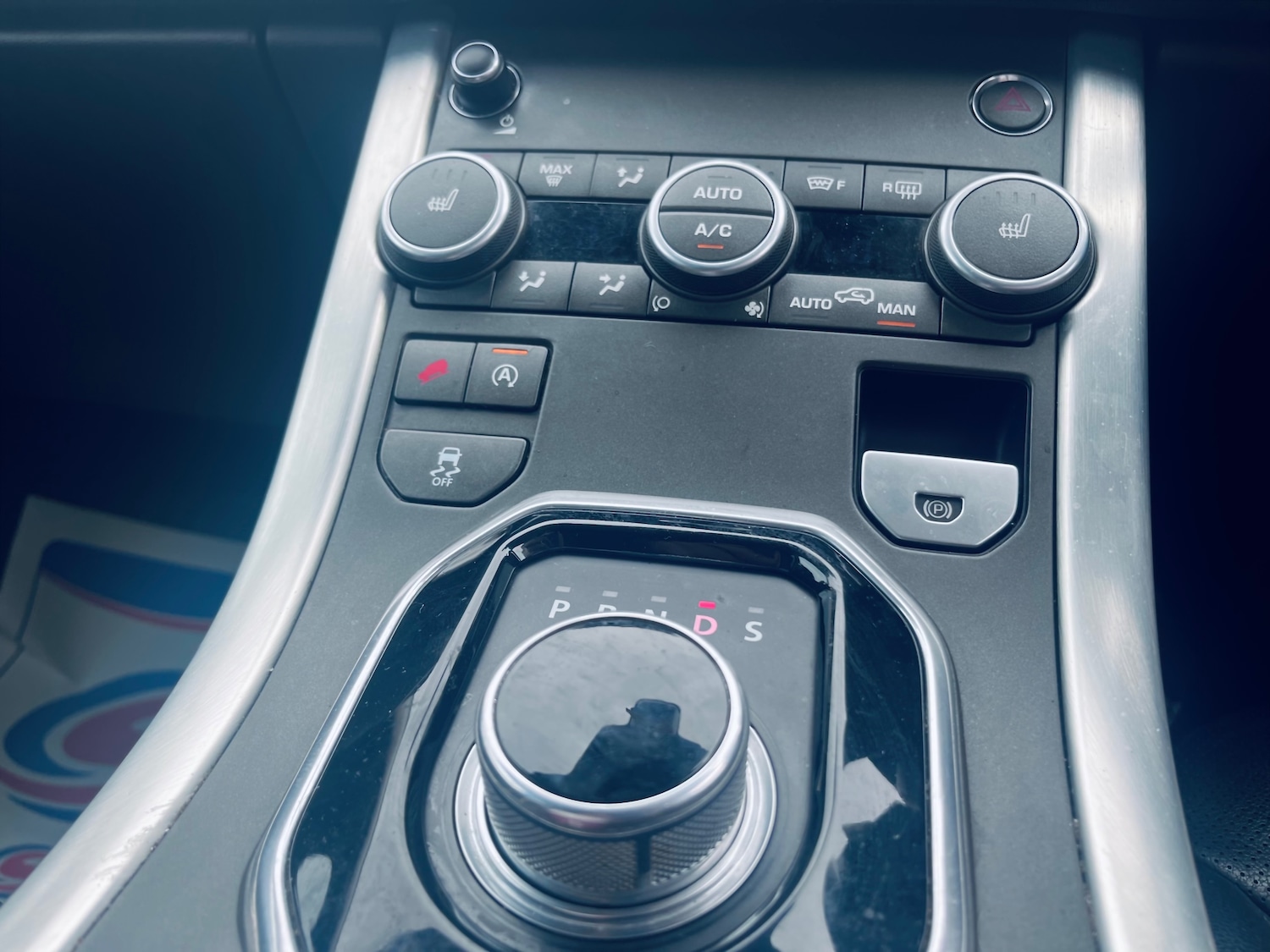 Used Land Rover Range Rover Evoque 2015 for sale - 77180030: Photo 26