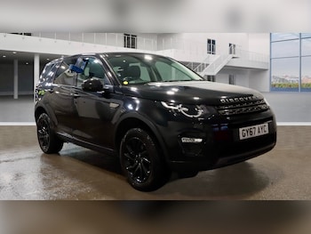 Used Land Rover Discovery Sport 2017 for sale - 77333270: Photo