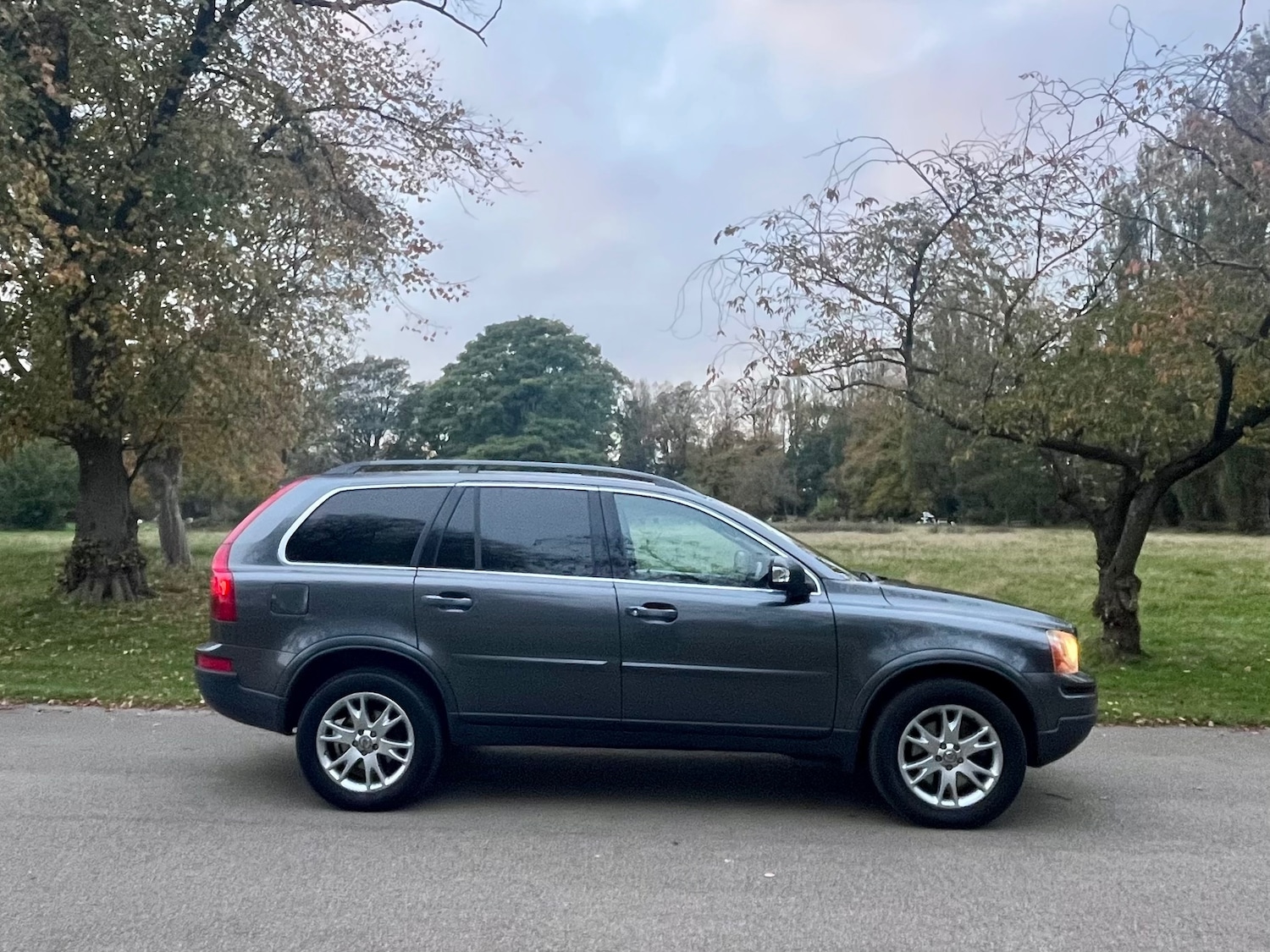 Used Volvo XC90 2009 for sale - 76251923: Photo 12