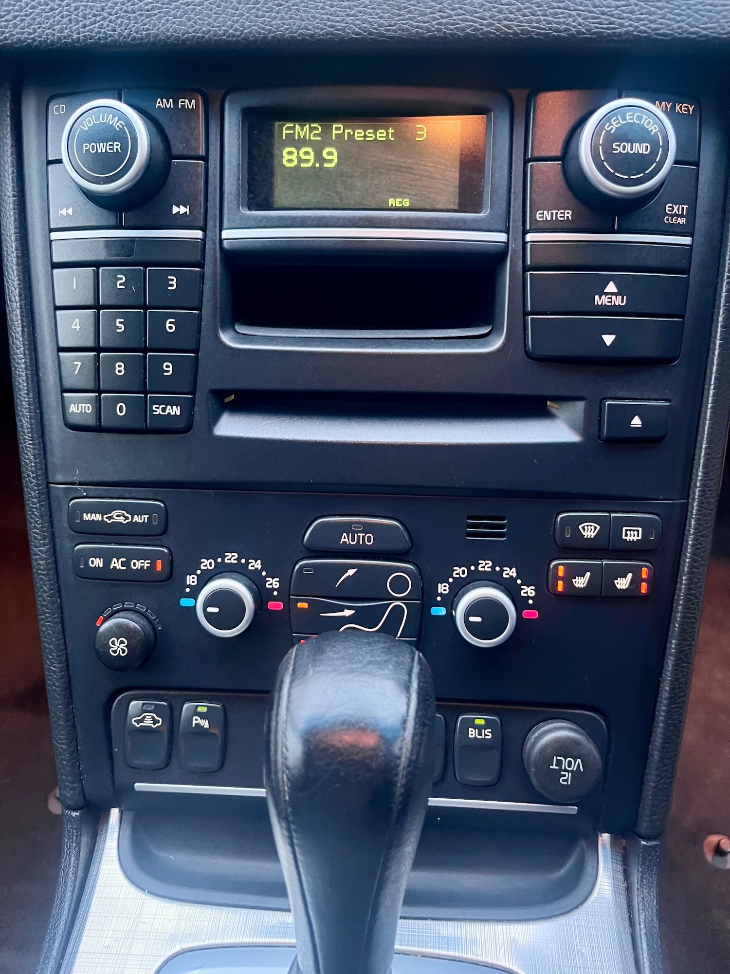 Used Volvo XC90 2009 for sale - 76251923: Photo 31