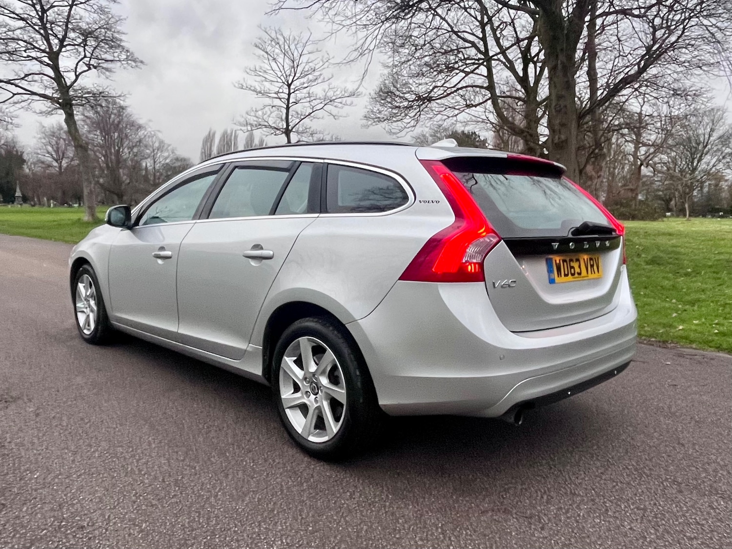 Used Volvo V60 2014 for sale - 76856588: Photo 26