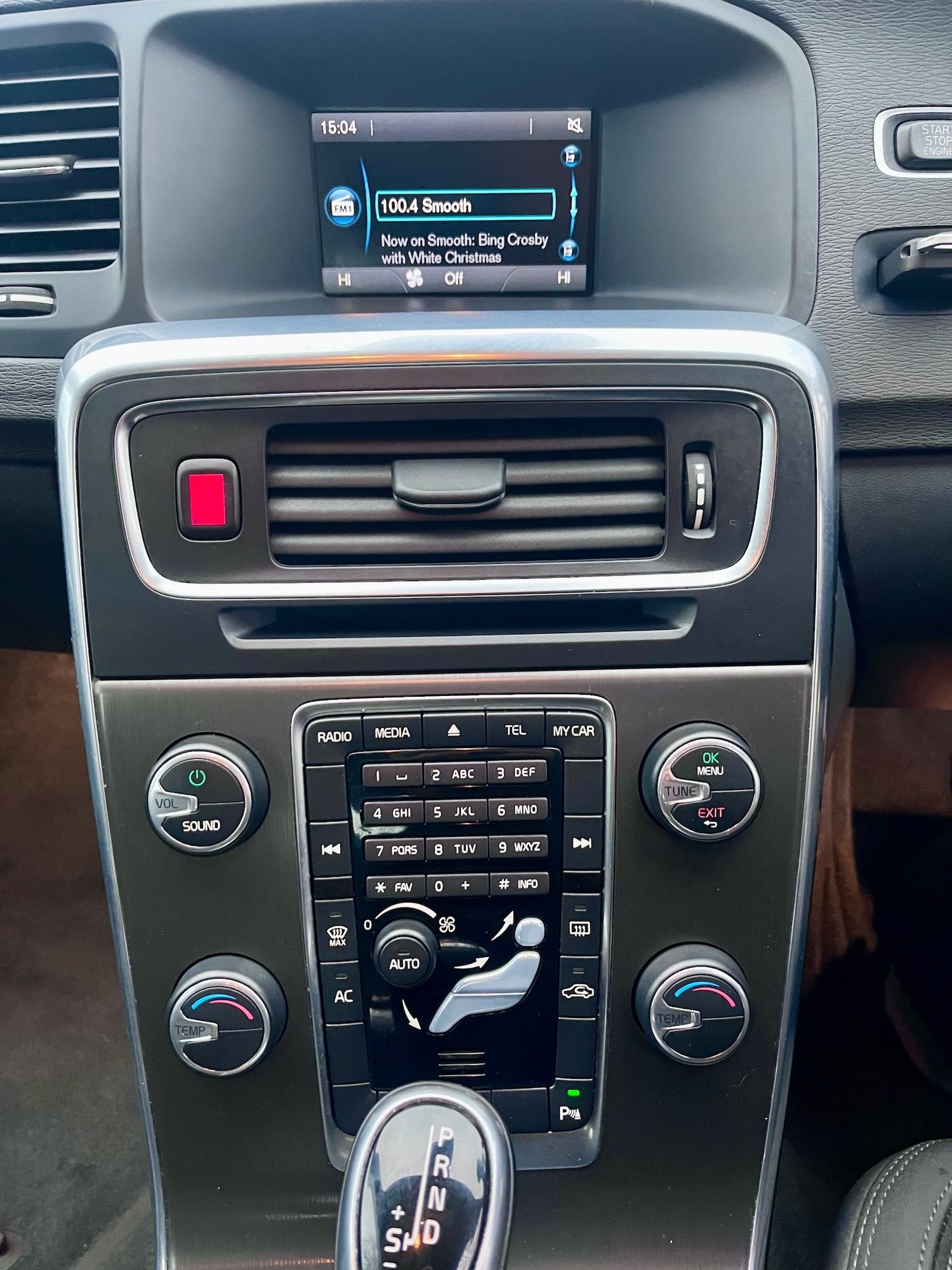 Used Volvo V60 2014 for sale - 76856588: Photo 39