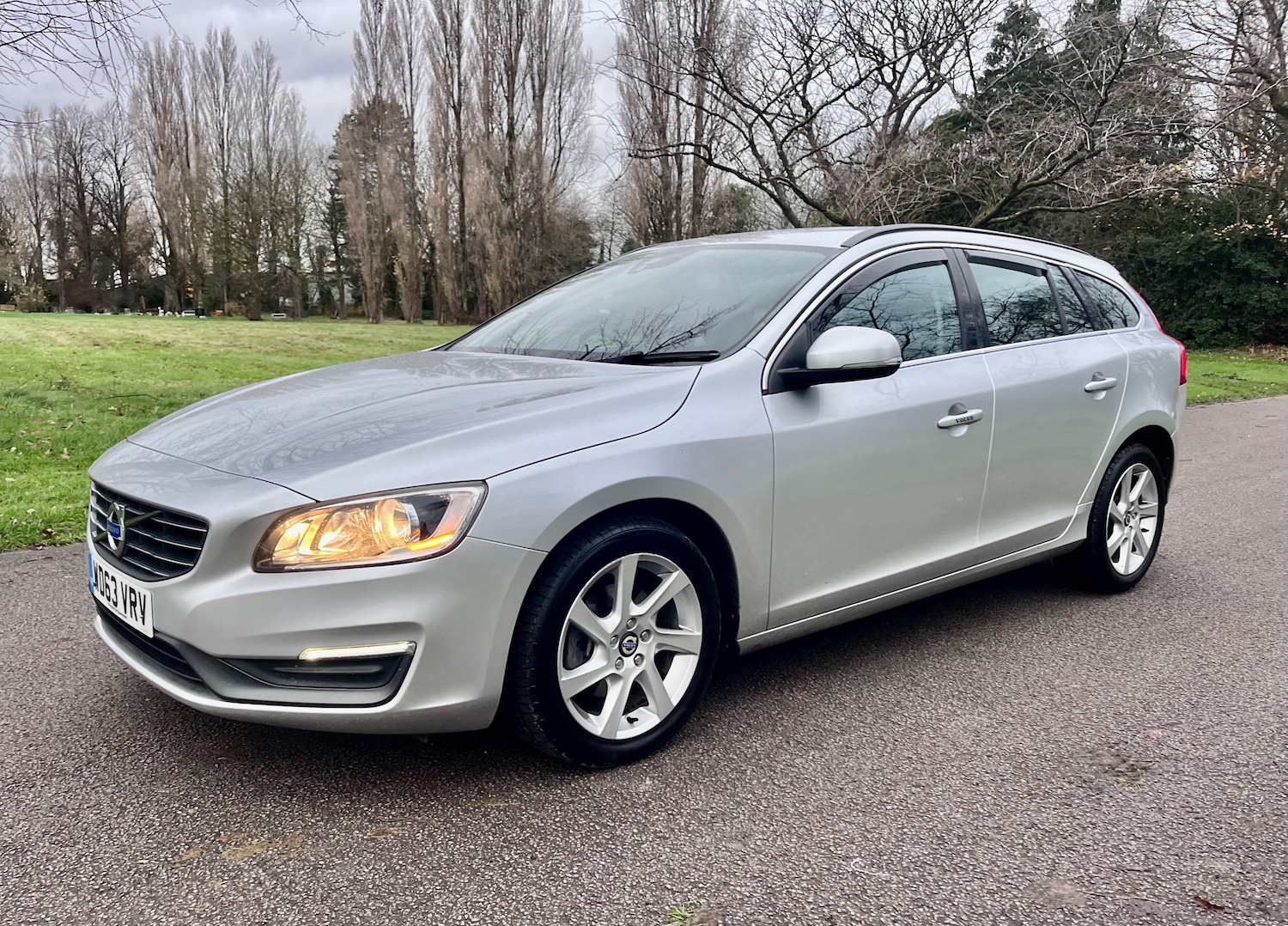 Used Volvo V60 2014 for sale - 76856588: Photo 8