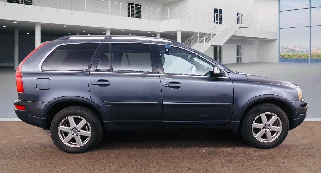 Used Volvo XC90 2009 for sale - 77347025: Photo 2