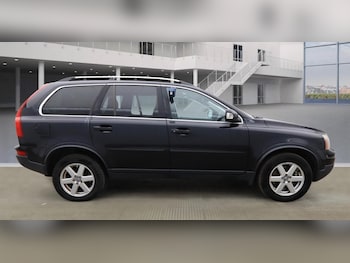 Used Volvo XC90 2010 for sale - 76251919: Photo