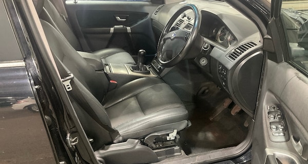Used Volvo XC90 2010 for sale - 76251919: Photo 5