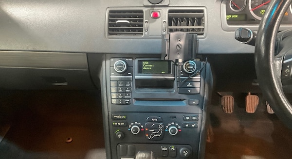 Used Volvo XC90 2010 for sale - 76251919: Photo 6