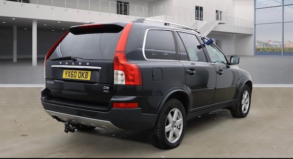 Used Volvo XC90 2010 for sale - 76251919: Photo 8